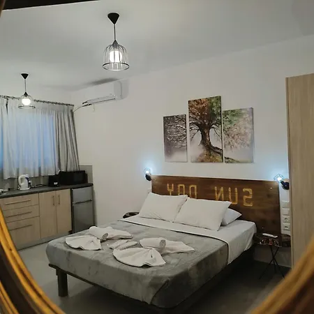 Sun Day Free Airport Shuttle Apartment
